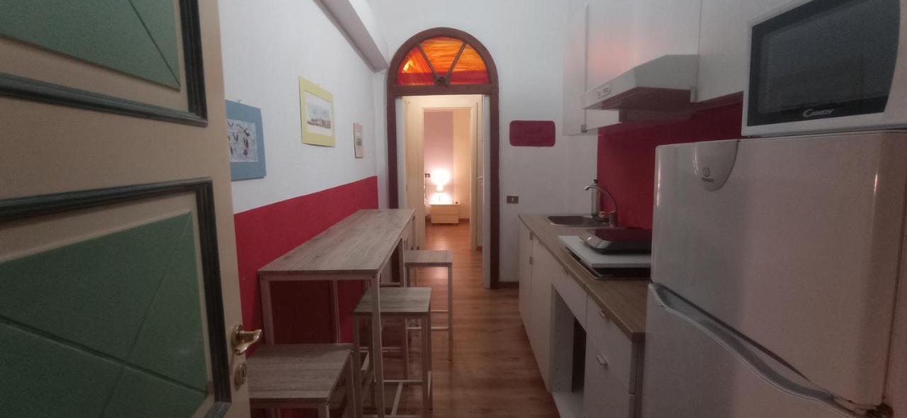 Onlyrooms III - Piazza Jenne Cagliari Kültér fotó