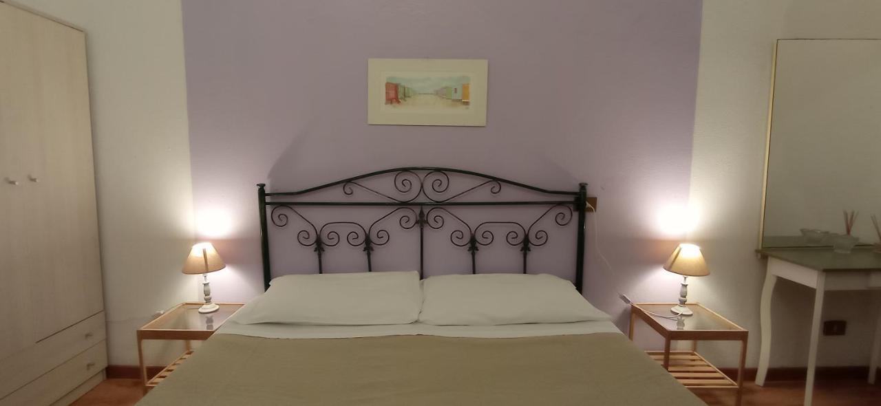 Onlyrooms III - Piazza Jenne Cagliari Kültér fotó
