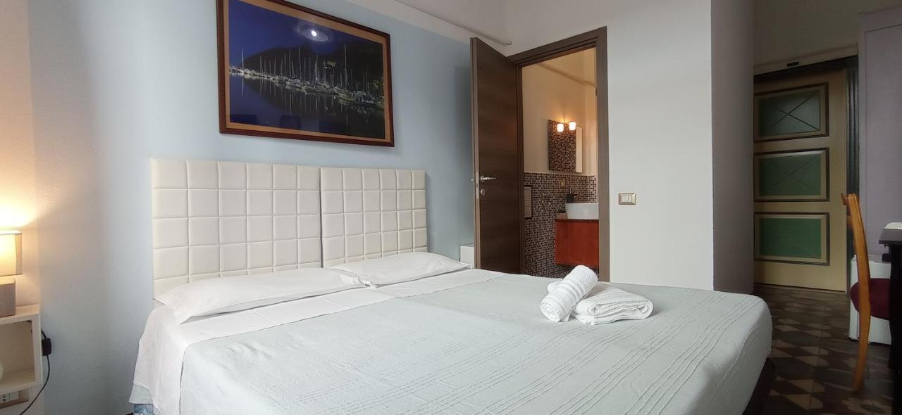 Onlyrooms III - Piazza Jenne Cagliari Kültér fotó