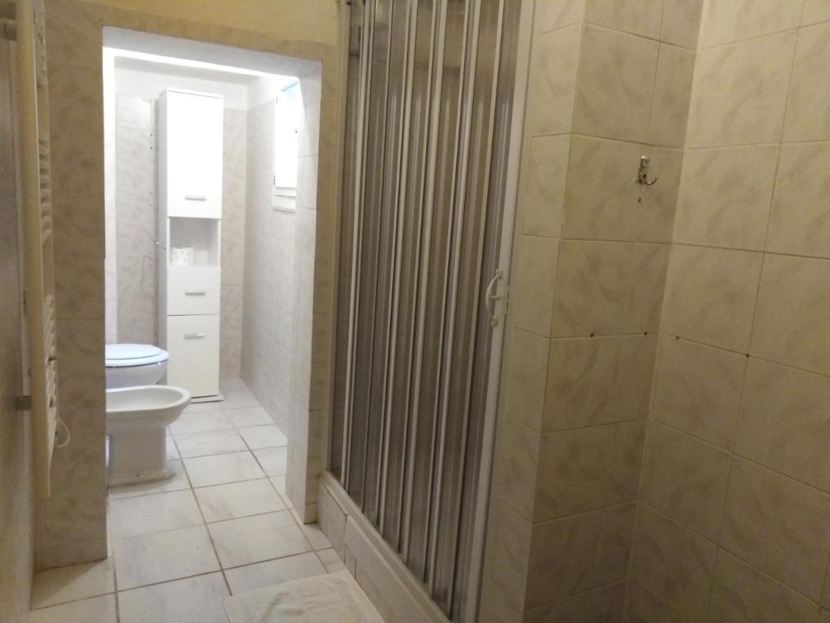Onlyrooms III - Piazza Jenne Cagliari Kültér fotó
